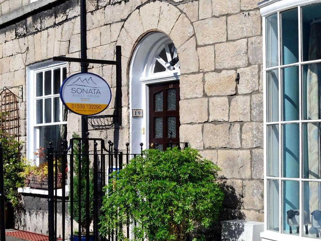 Sonata Guest House (Adults Only) Kendal Exterior foto